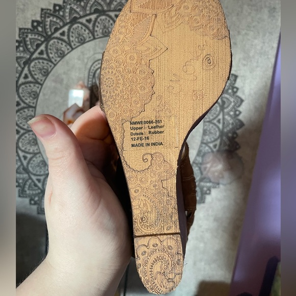 Naughty monkey sandal wedges - Picture 10 of 11